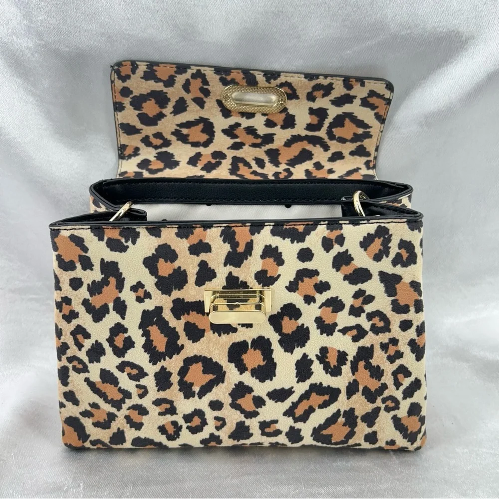 On 34th Leopard Print Handbag - Picture 5 of 12